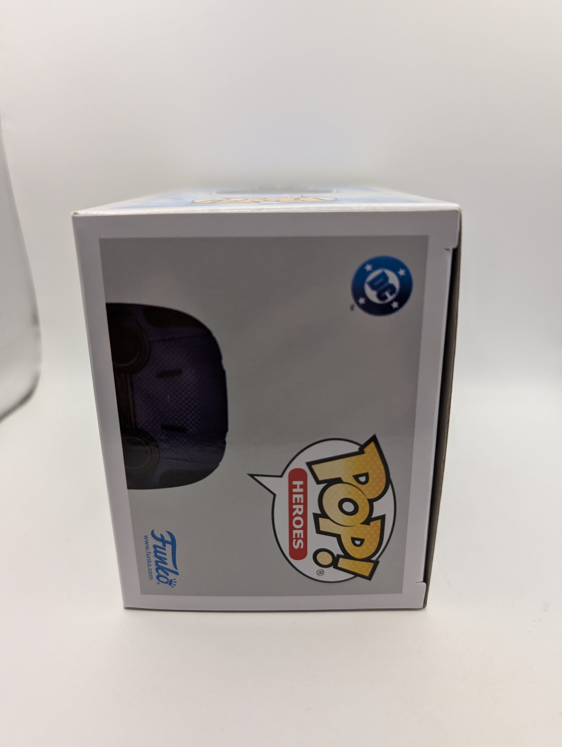 Superman DC's Ultraman #583 CHASE Hammer of Boravia