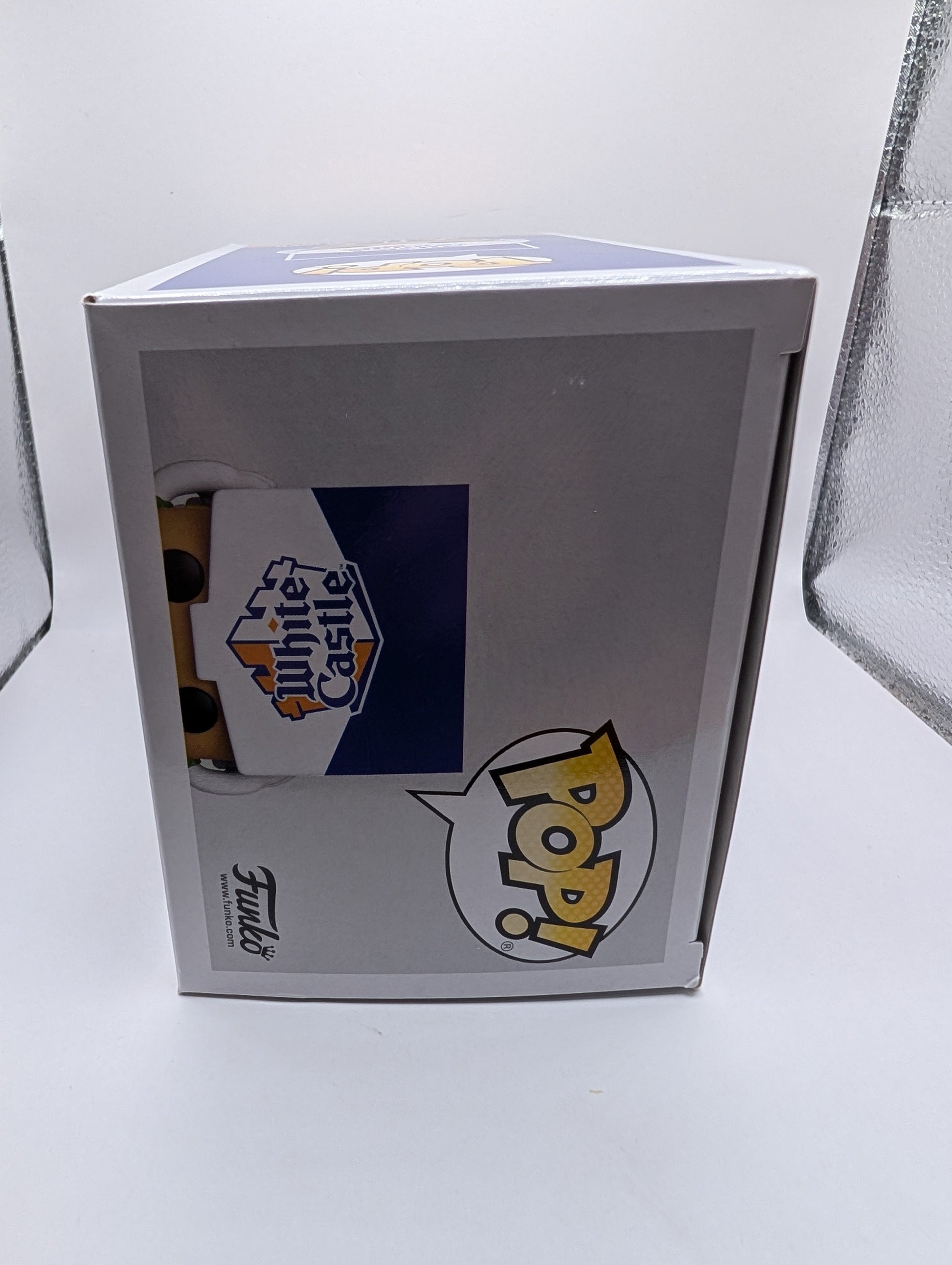 FUNKO POP WHITE CASTLE # 110 WHITE CASTLE SLIDER FRENLY BRICKS - Open 7 Days