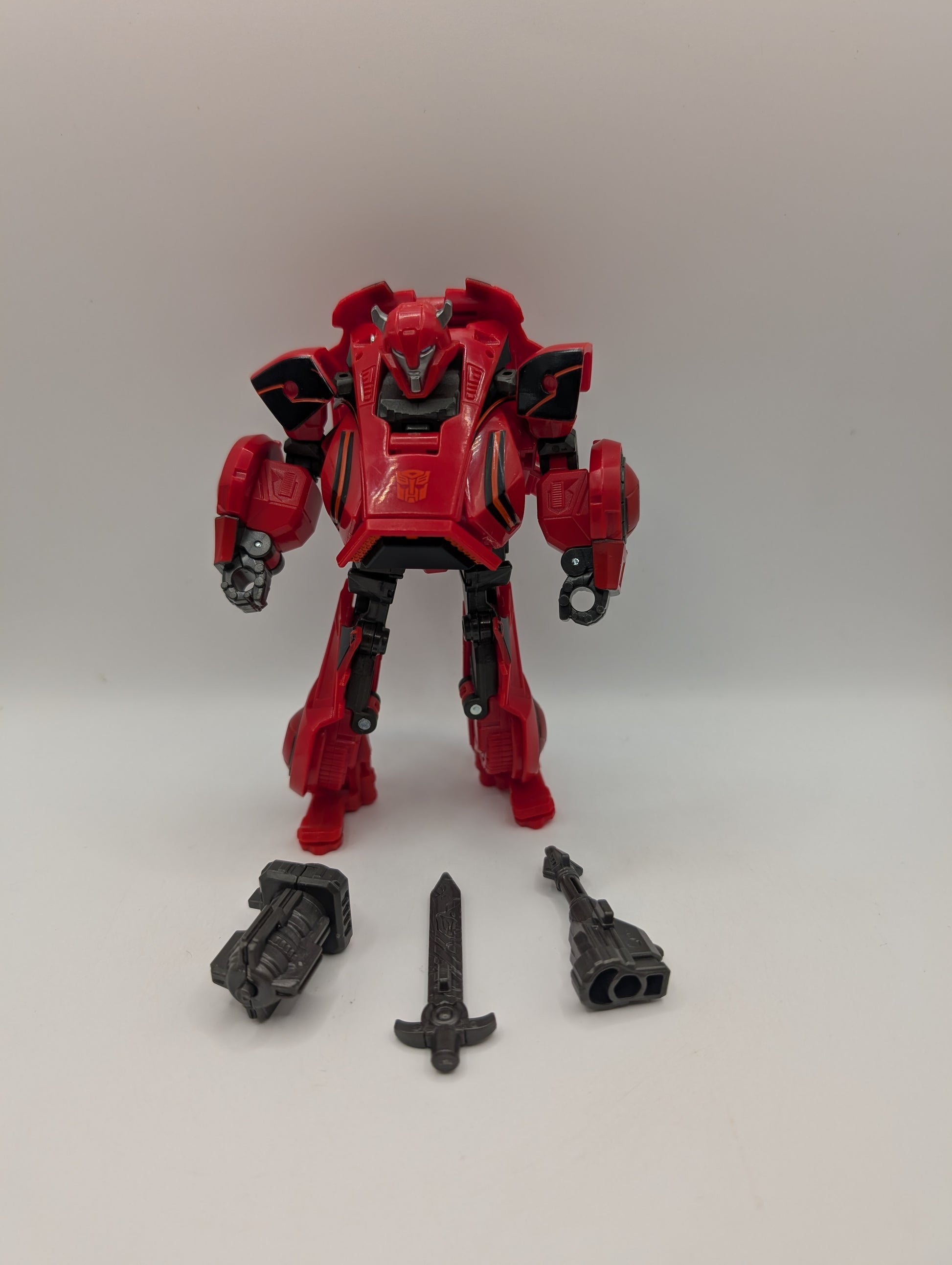 HASBRO TRANSFORMERS STUDIO SERIES GAMER EDITION 005 DELUXE CLIFFJUMPER FIGURE