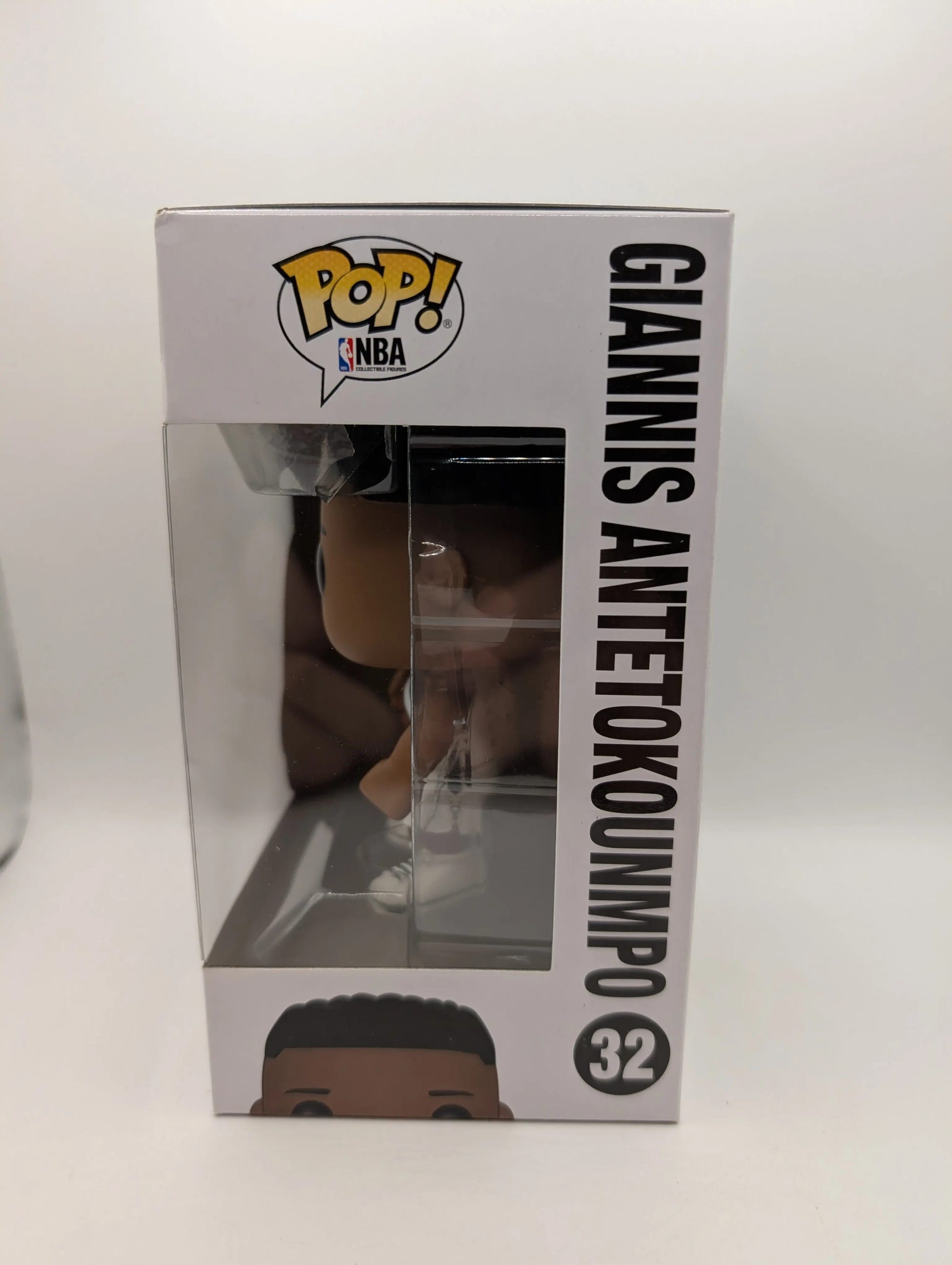 Funko Pop! Giannis Antetokounmpo - 32 - Milwaukee Bucks - NBA - Vaulted Vinyl FRENLY BRICKS - Open 7 Days image 4