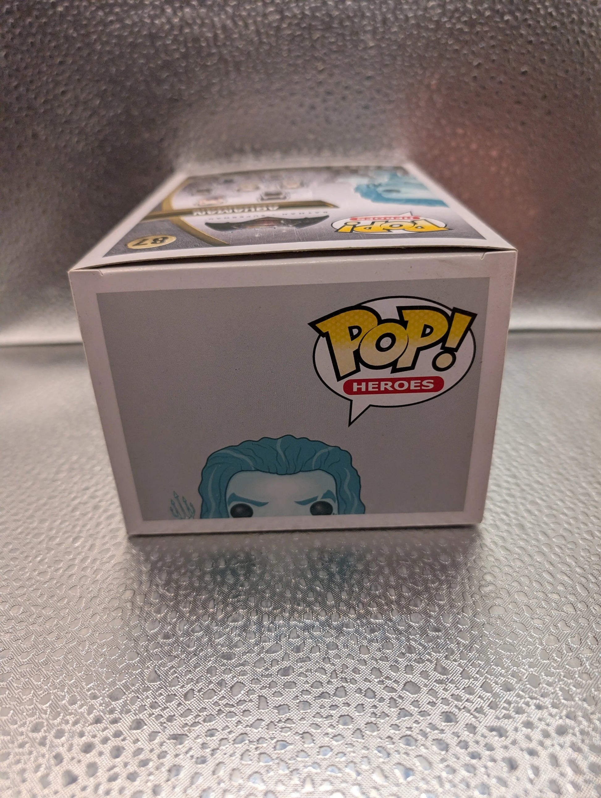 FUNKO Pop Vinyl Aquaman #87 FRENLY BRICKS - Open 7 Days