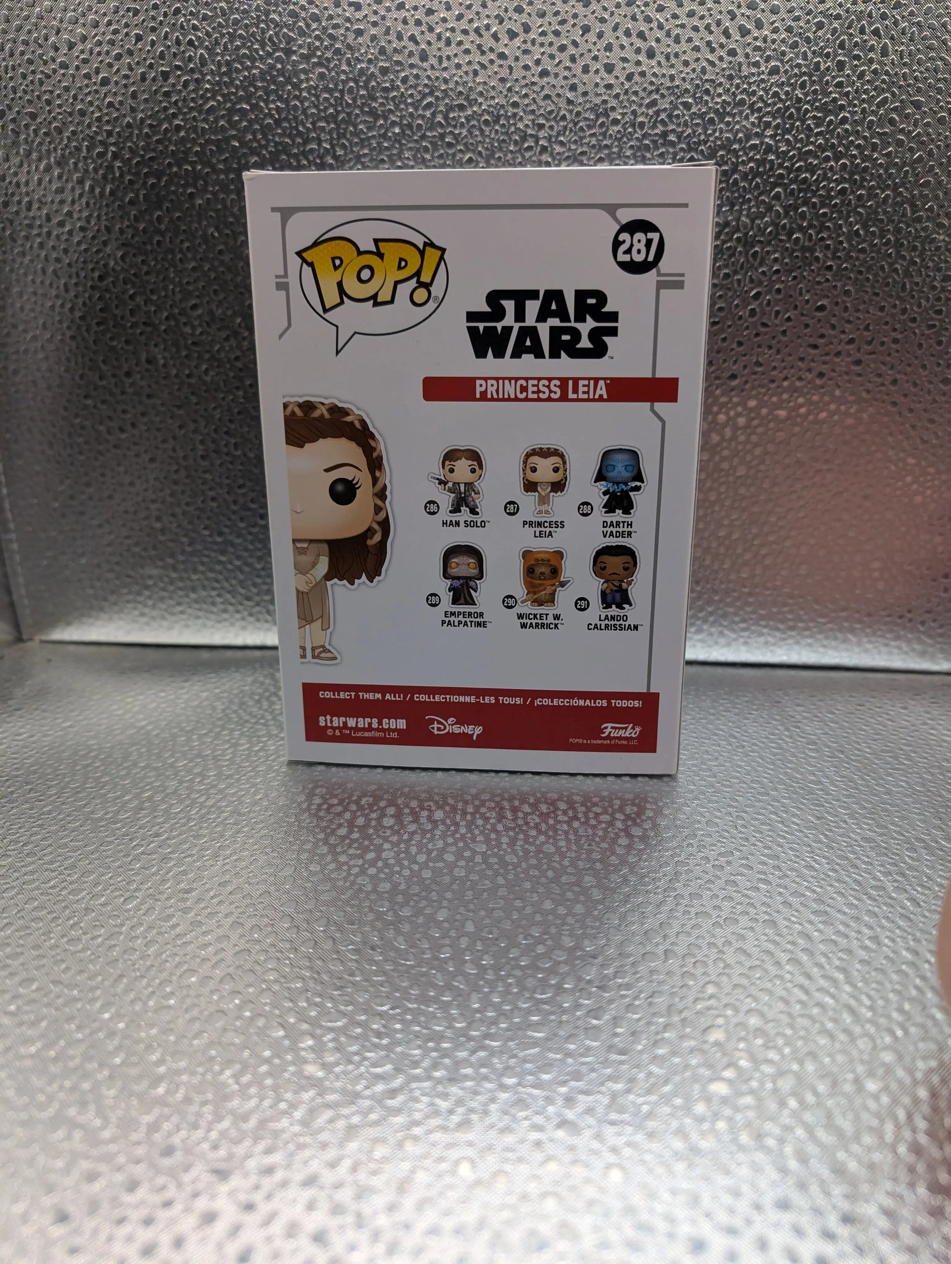FUNKO Pop Vinyl Princess Leia Star Wars #287 FRENLY BRICKS - Open 7 Days