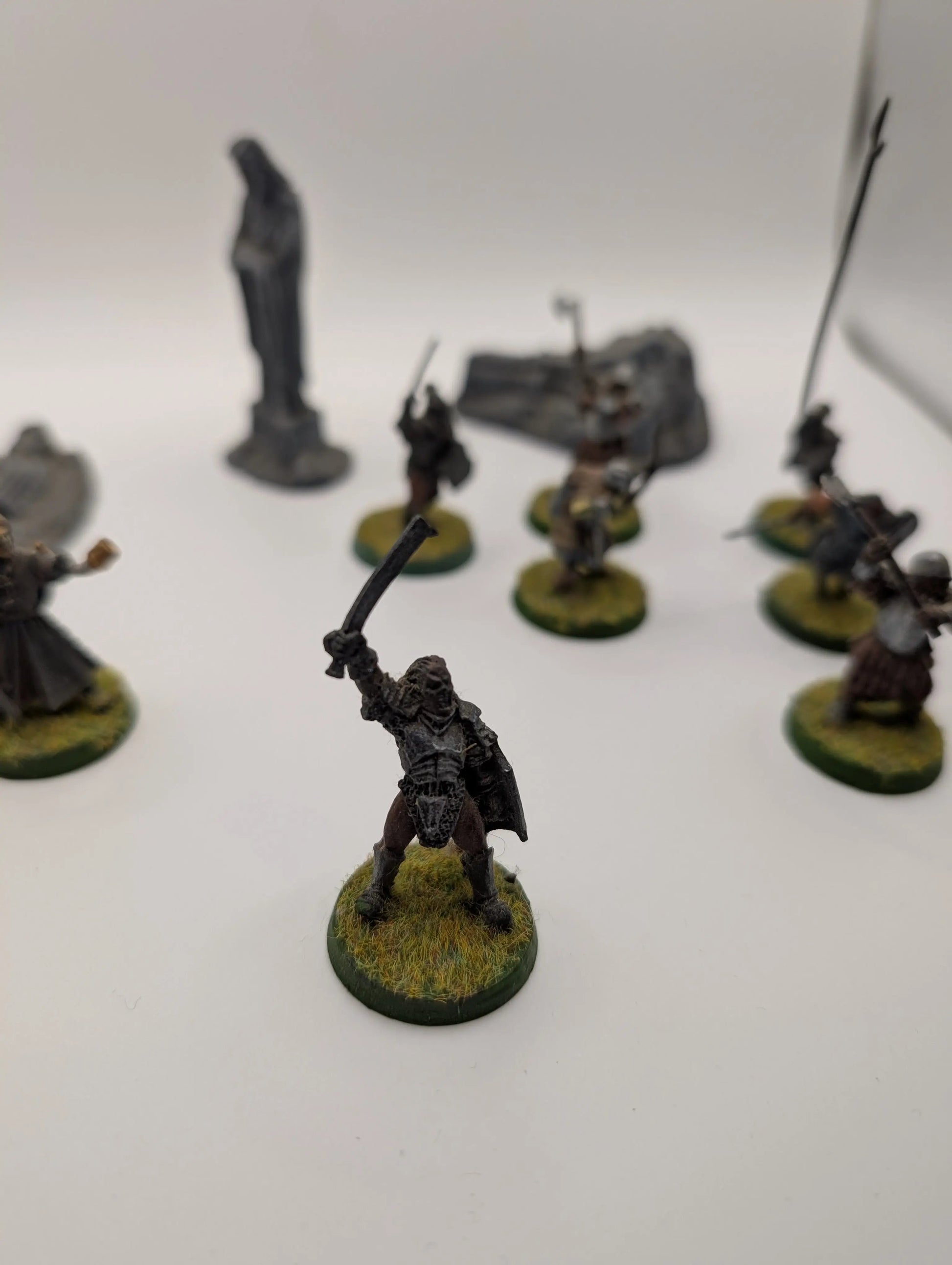 Lord of the Rings Games Workshop Orcs, Lurtz, Aragorn, Legolas, Boromir, Frodo Lot FRENLY BRICKS - Open 7 Days