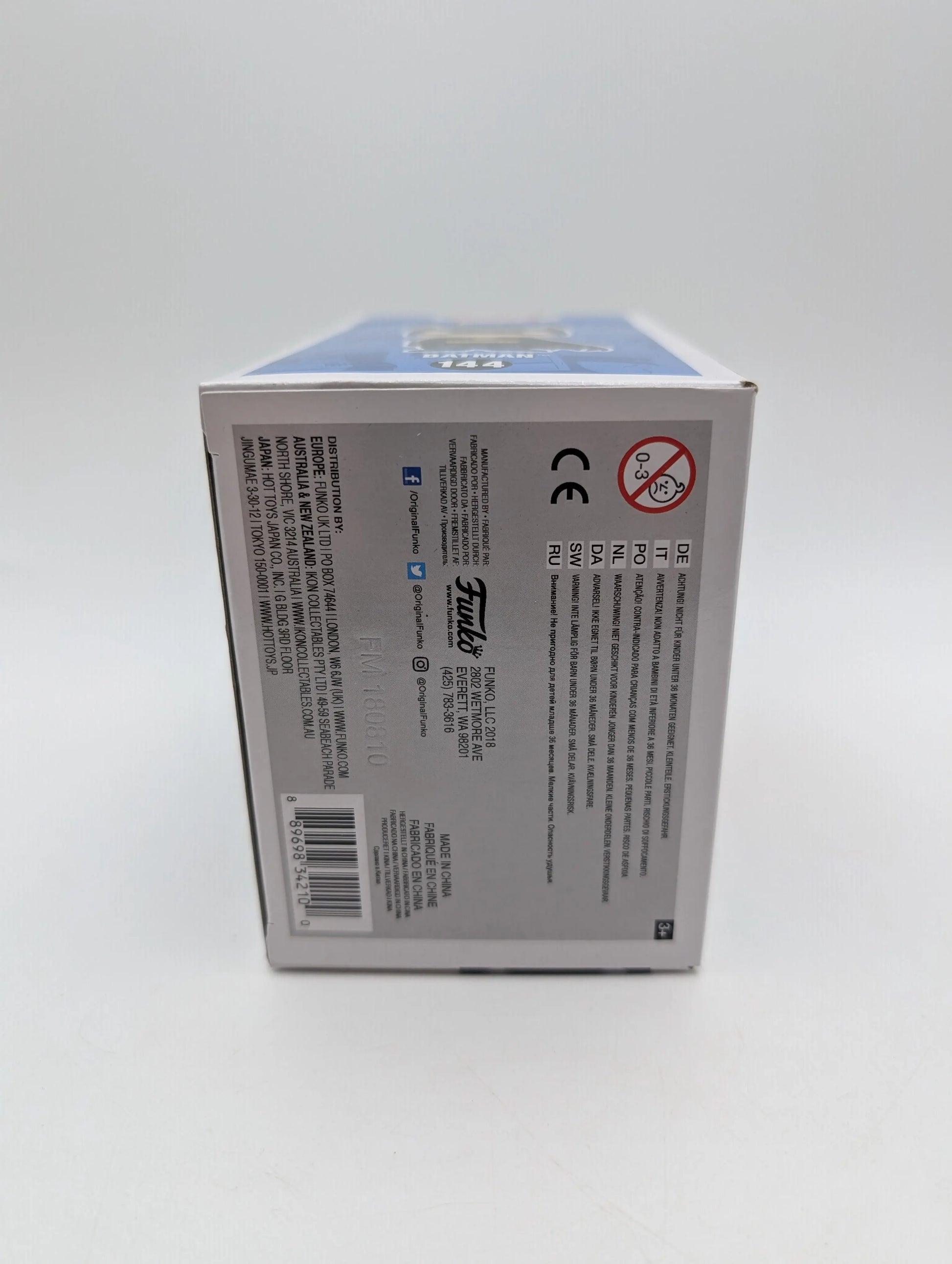 Batman (Orange Chrome) 144 ~ DC Super Heroes ~ Funko Pop Vinyl ~ 2018 Fall Con FRENLY BRICKS - Open 7 Days