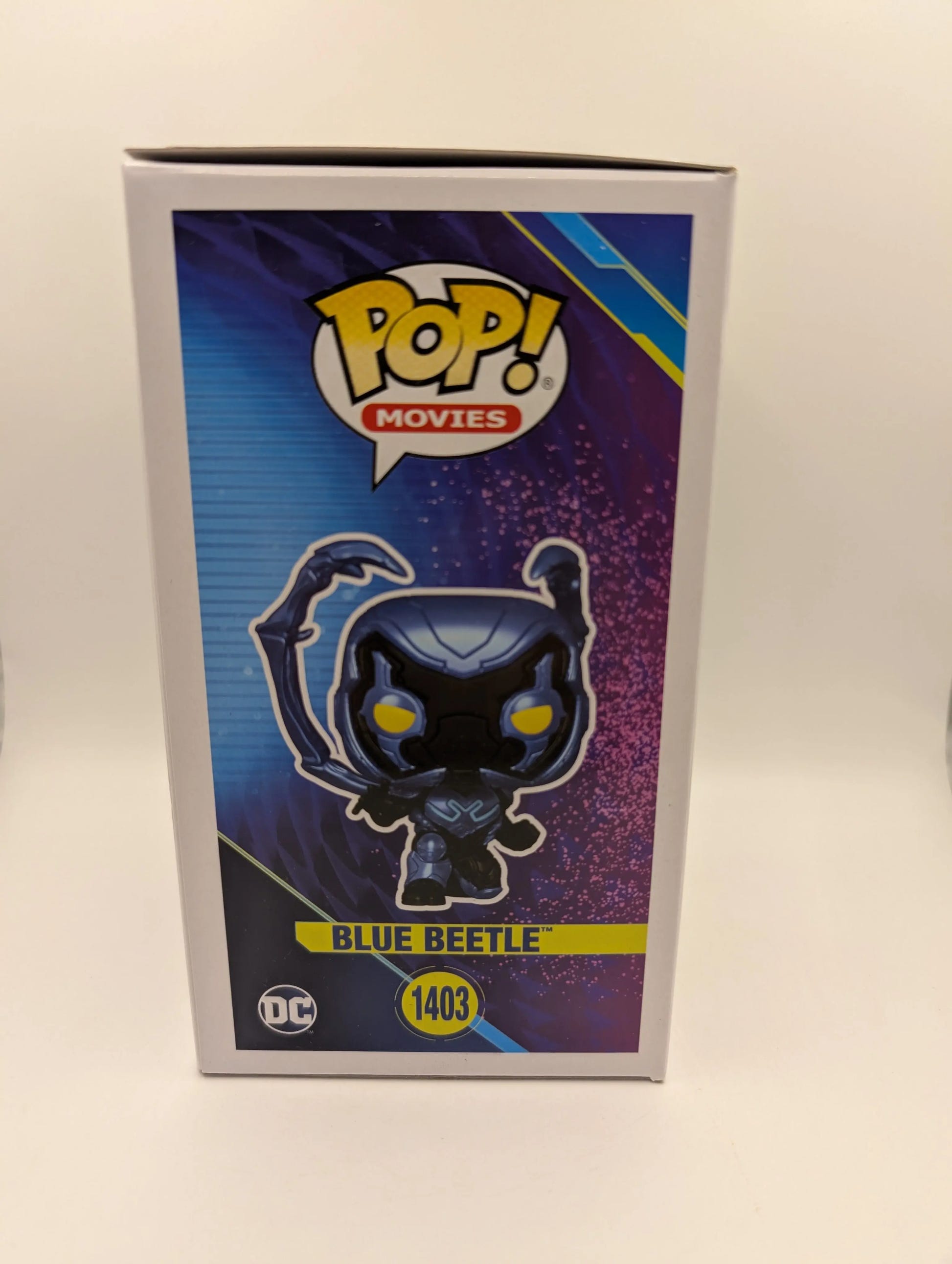 Blue Beetle - Blue Beetle #1403 CHASE Glow in the Dark Limited Edition Funko Pop FRENLY BRICKS - Open 7 Days image 2