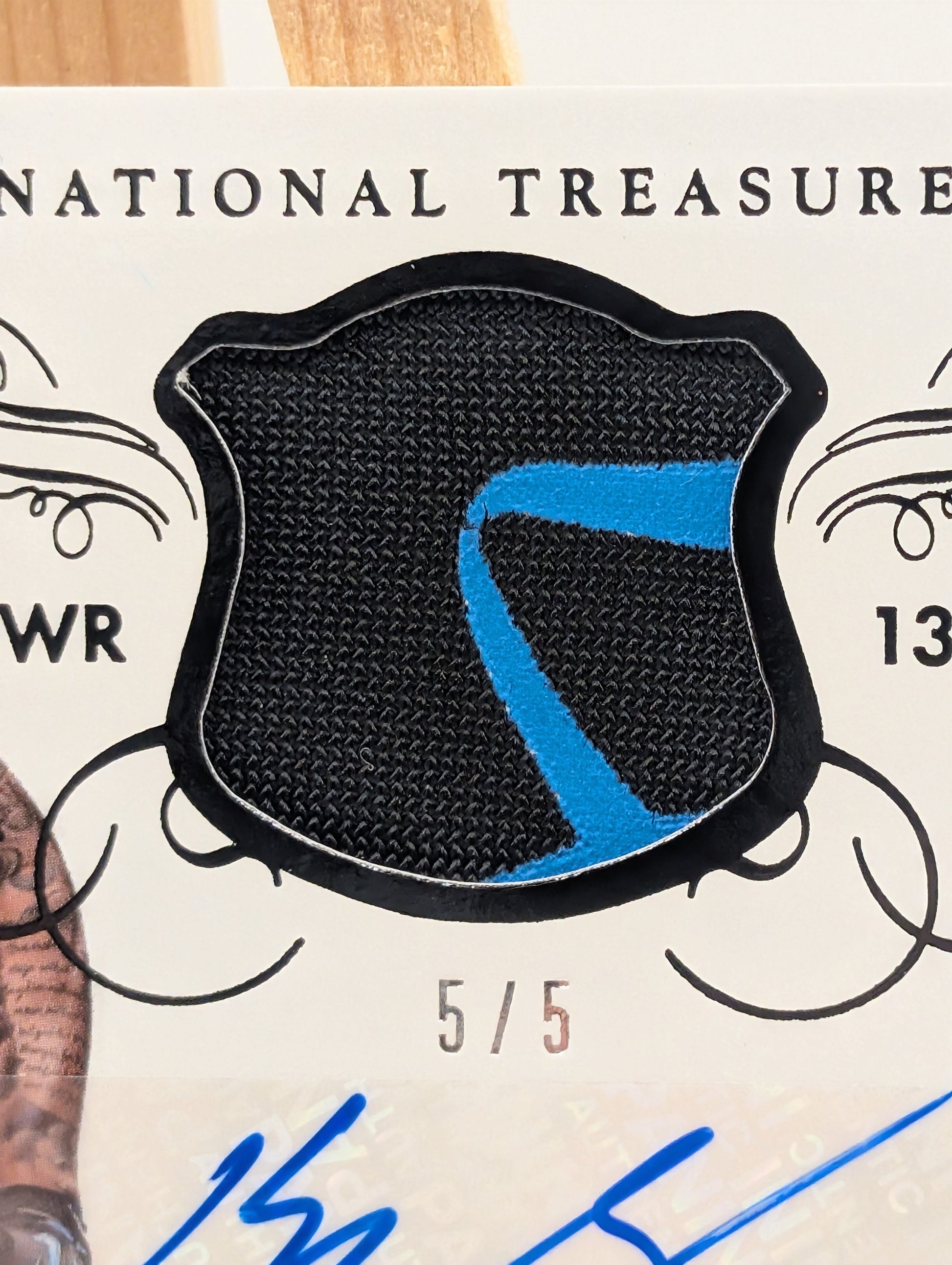 2014 National Treasures Kelvin Benjamin Rookie Patch Auto 5/5 Gloves NFL FRENLY BRICKS - Open 7 Days