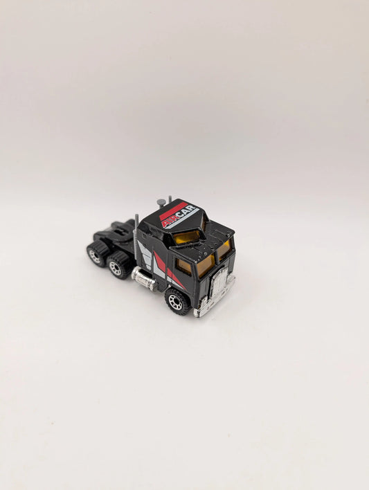 Matchbox 1981 Kenworth Truck Hauler Air Car Black Diecast 1:90 Thailand Semi FRENLY BRICKS - Open 7 Days