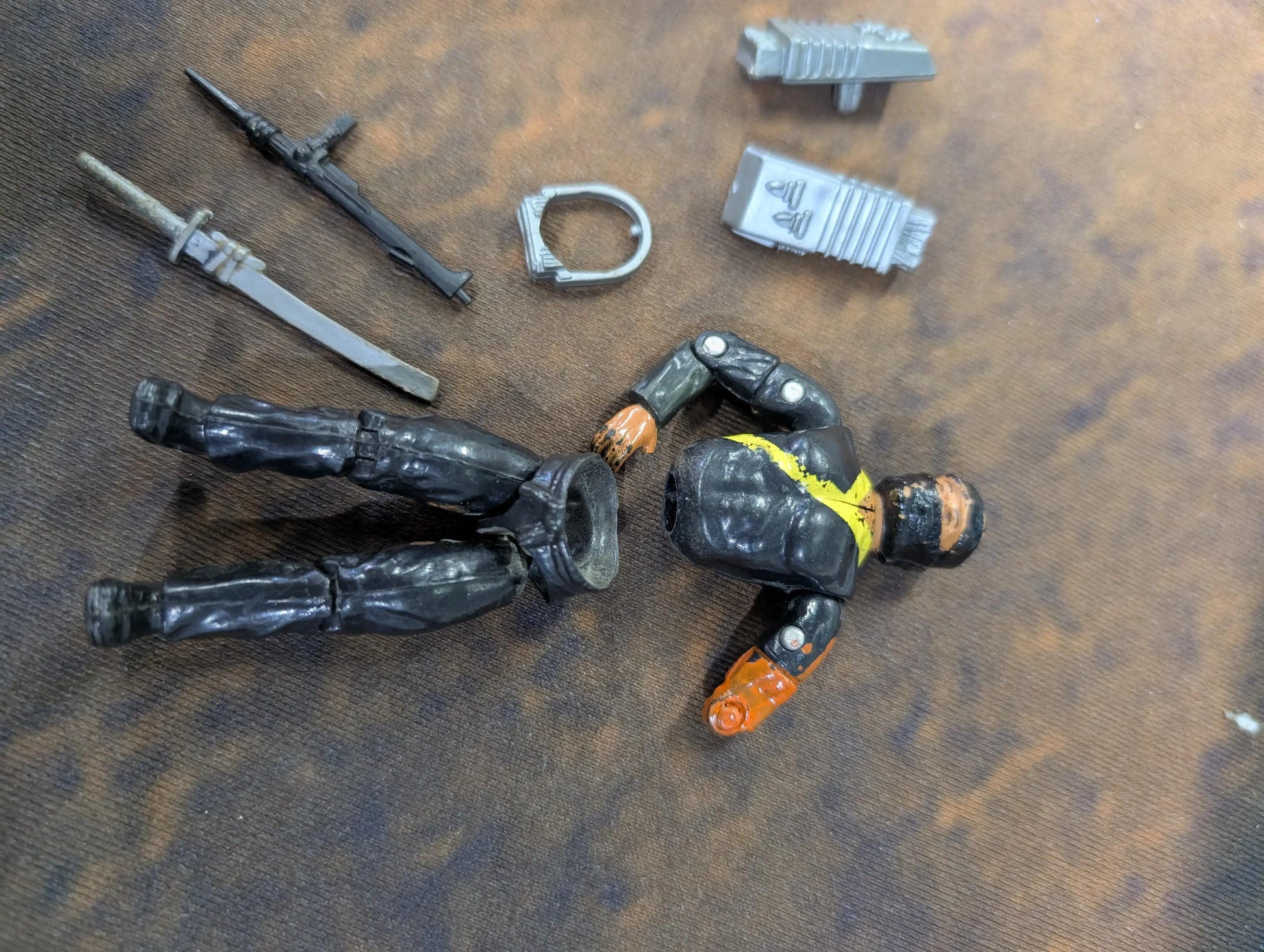 Gi Joe vintage broken FRENLY BRICKS - Open 7 Days