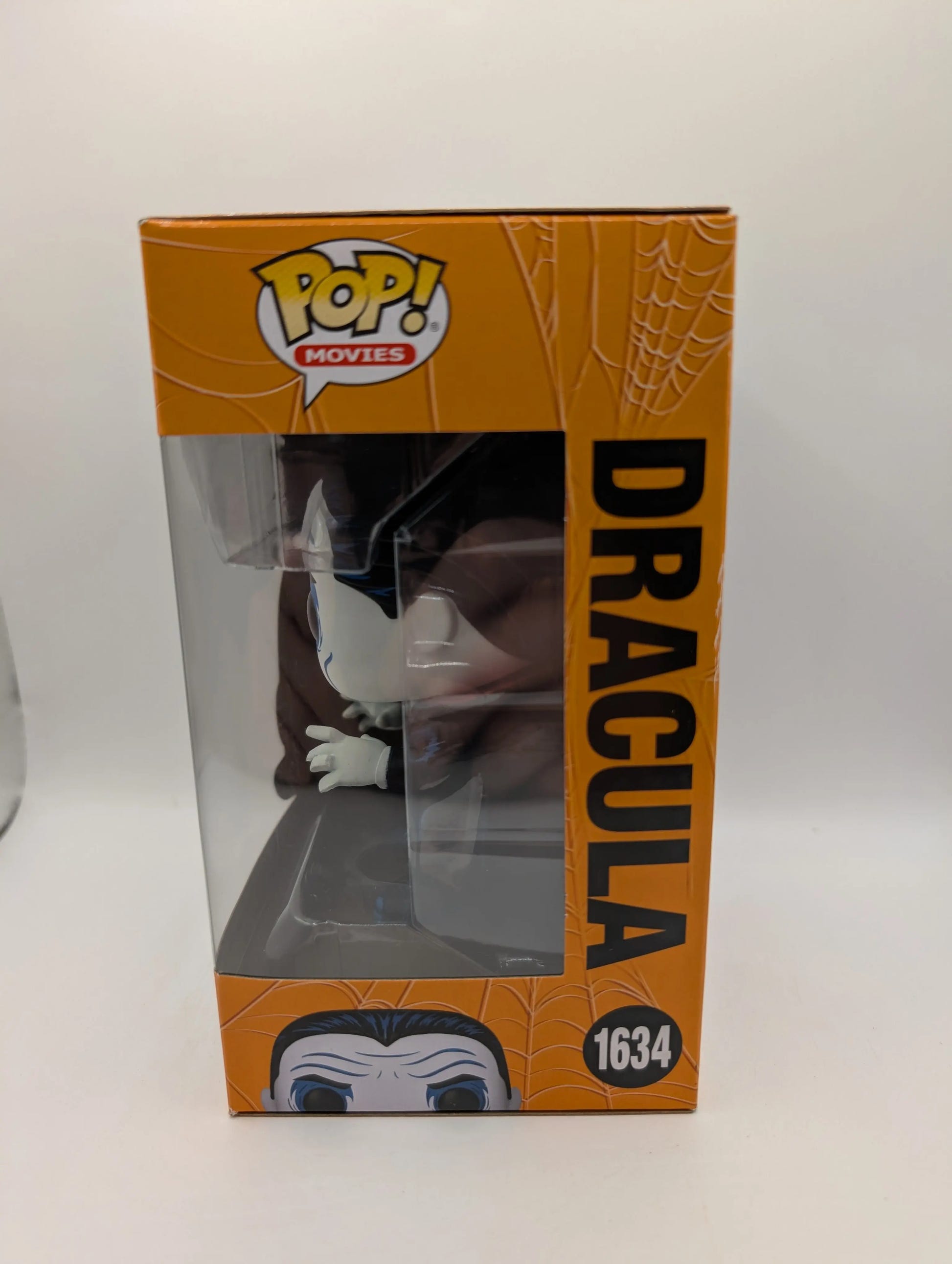 Funko POP! Movies Universal Monsters Dracula #1634 FRENLY BRICKS - Open 7 Days image 4