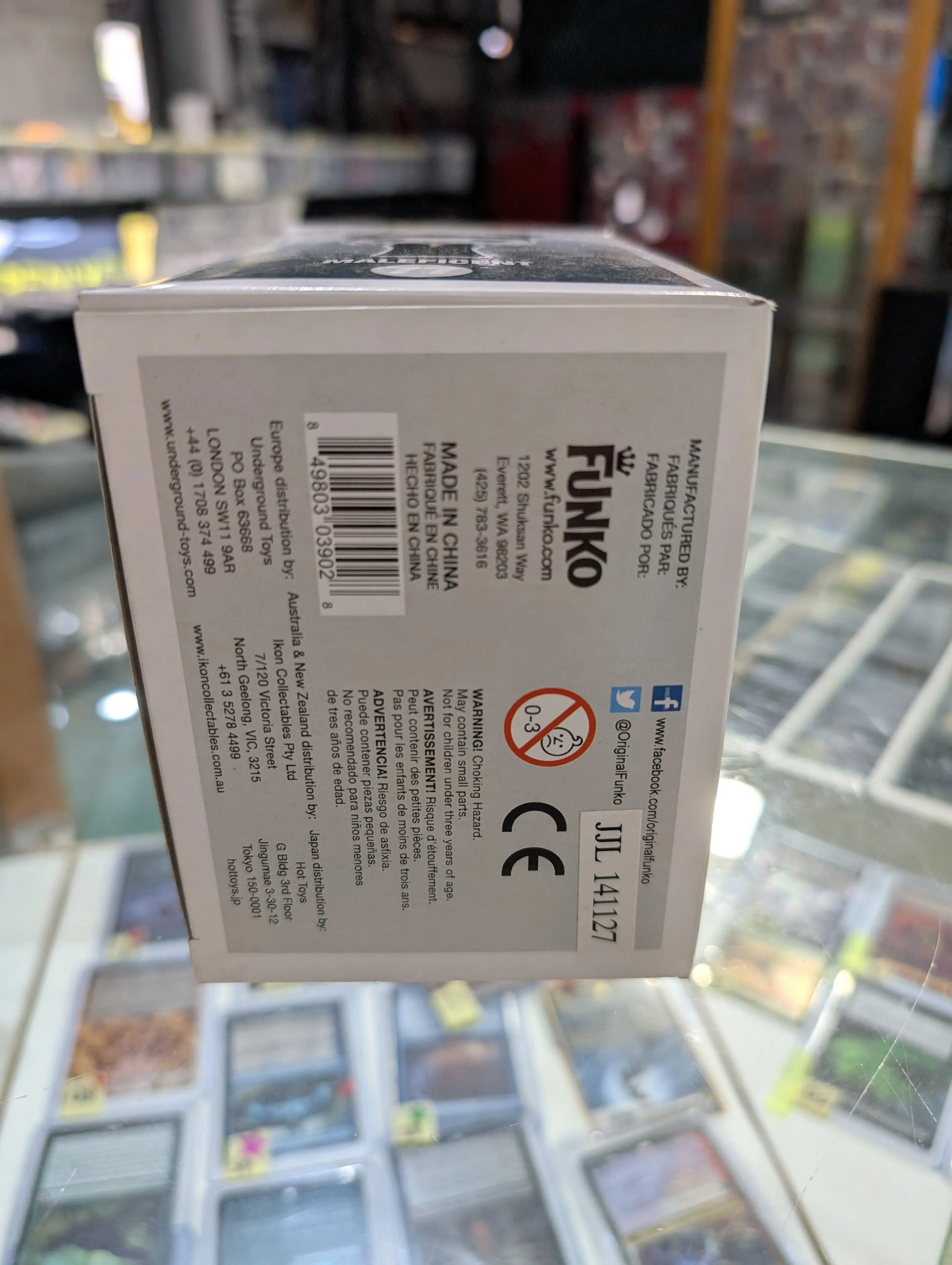 Disney - Maleficent Pop! Vinyl Figure #77 NEW Funko Vaulted FRENLY BRICKS - Open 7 Days