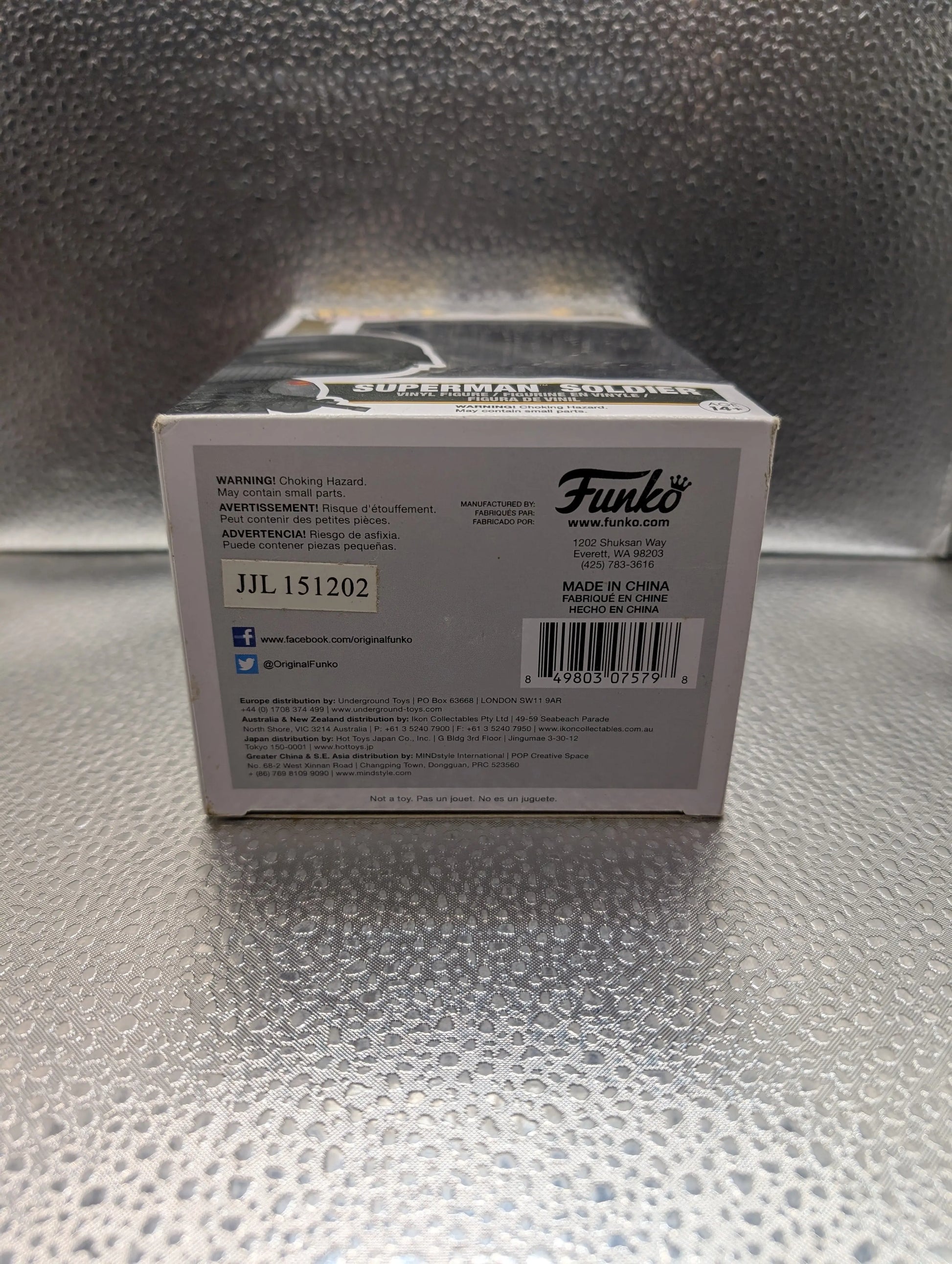 FUNKO Pop Vinyl Superman Soldier #90 FRENLY BRICKS - Open 7 Days