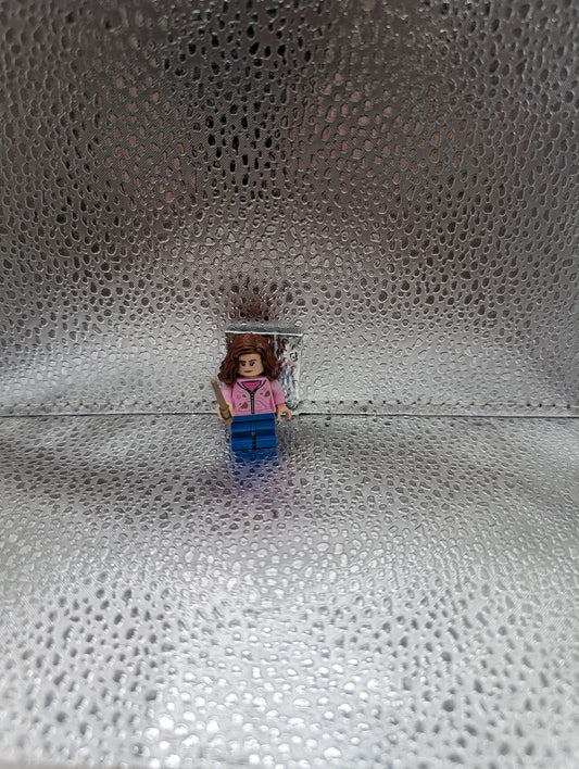 LEGO Hermione Granger Dirty Pink Sweater minifigure 76407 76398 Harry Potter FRENLY BRICKS - Open 7 Days
