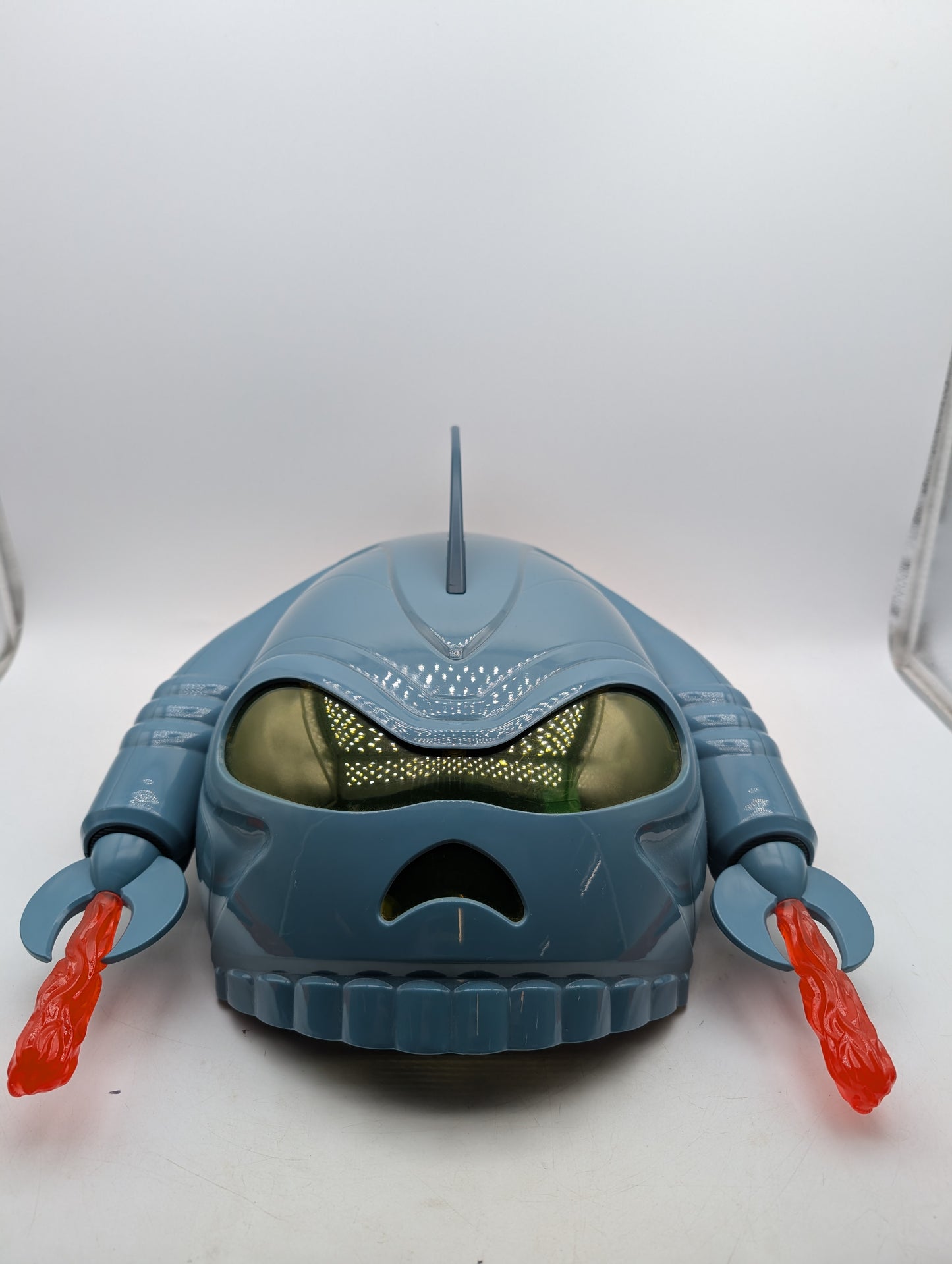 MOTU Origins Collector Vehicle w/ Grip & Claw Accessories Mattel