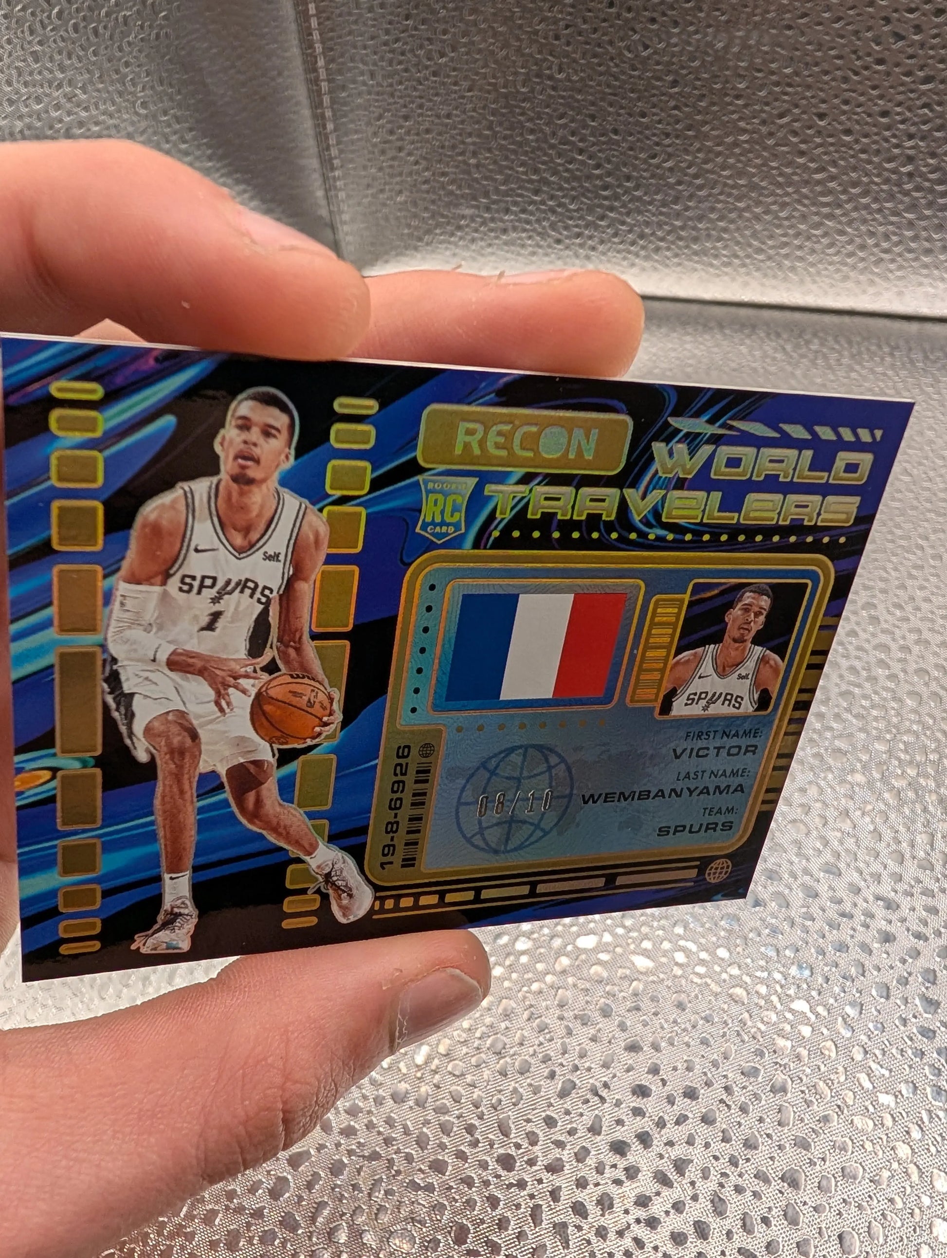 Victor Wembanyama 08/10 RC Recon World Travelers Panini FRENLY BRICKS - Open 7 Days