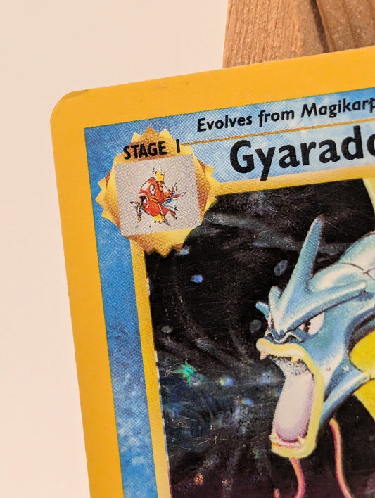 Gyarados Base Set Unlimited Holo 6/102 MP (B) Pokemon FRENLY BRICKS - Open 7 Days