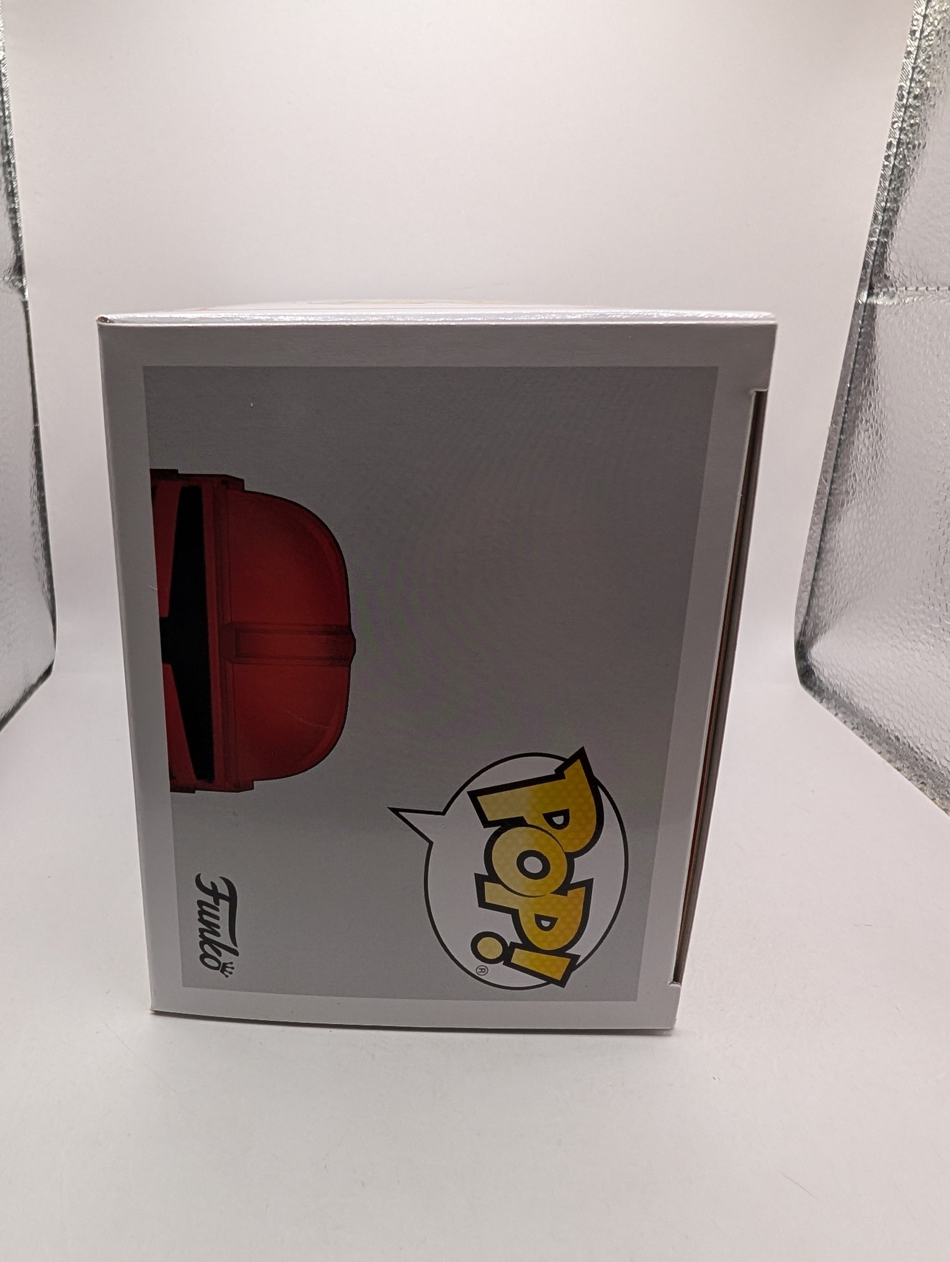 THE MANDALORIAN Star Wars Red Metallic Chrome Funko POP! #345 FRENLY BRICKS - Open 7 Days